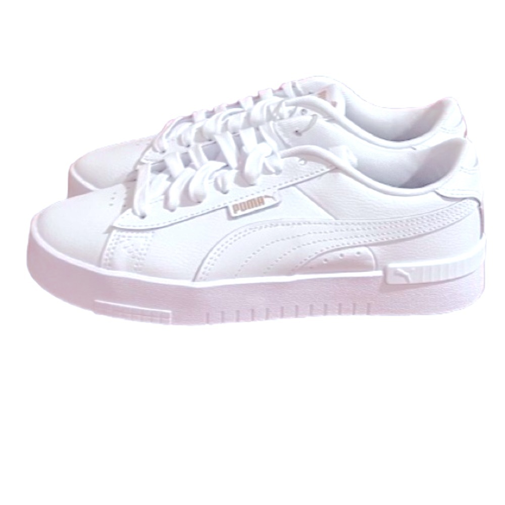 🆕- Puma White Court Sneaker. Size: 7. New in box. - Picture 7 of 10